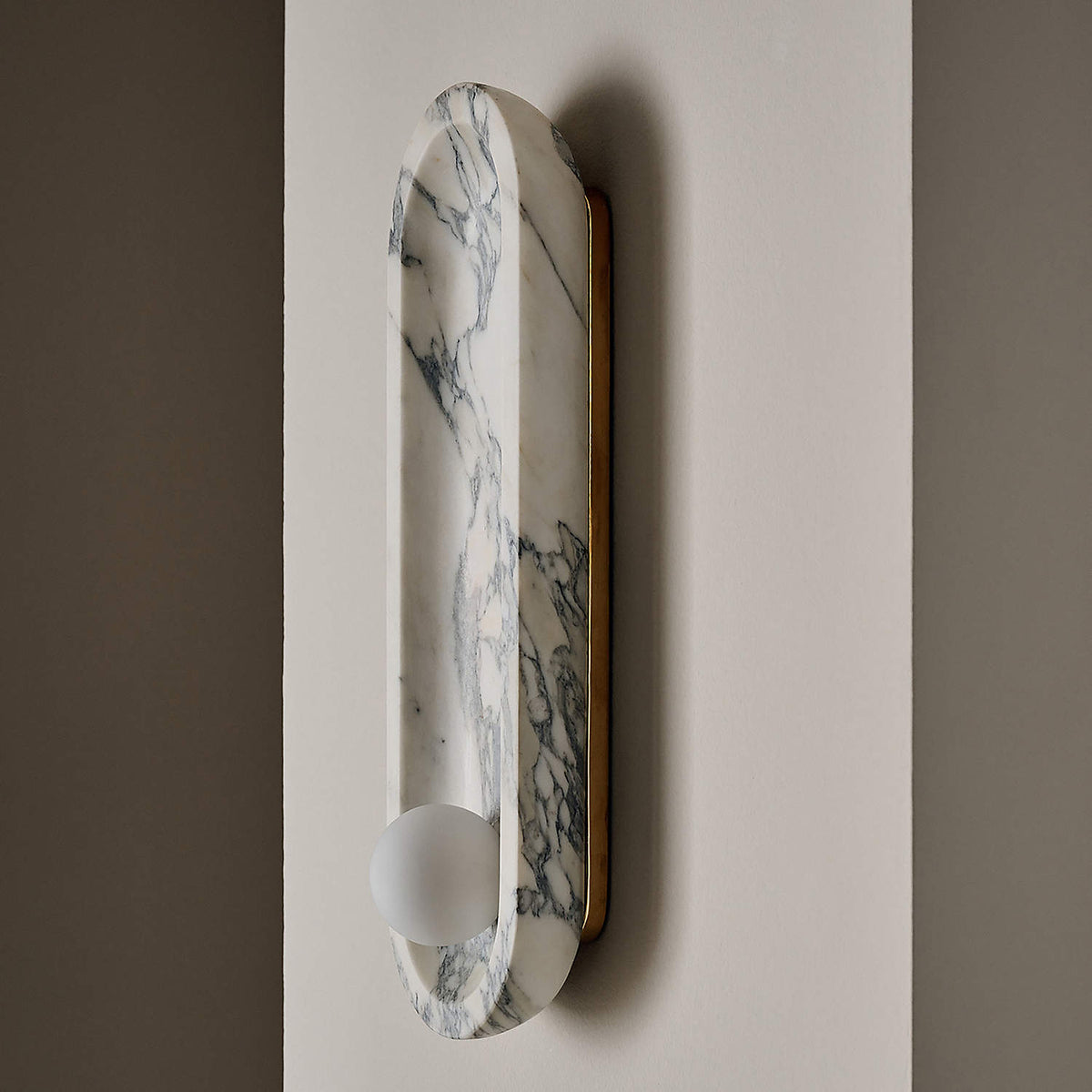 roxane-marble-wall-lamp