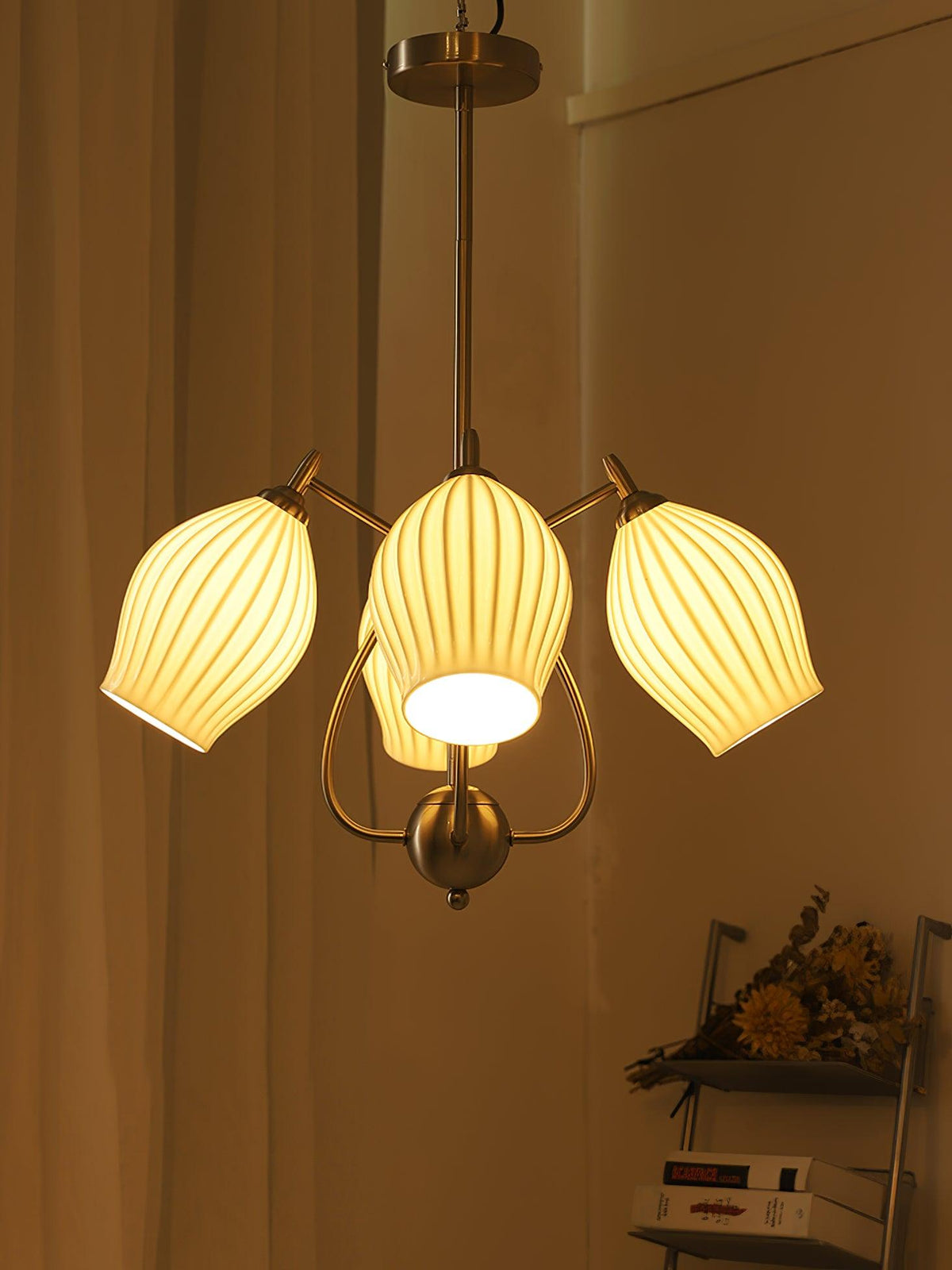 Ceramic_Ribbed_Chandelier
