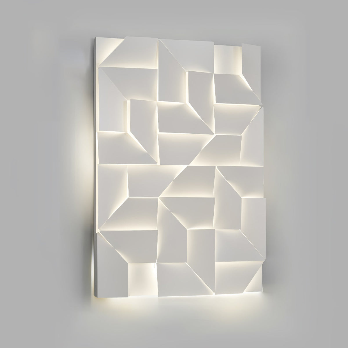 Shadows Charging Grand Sconce