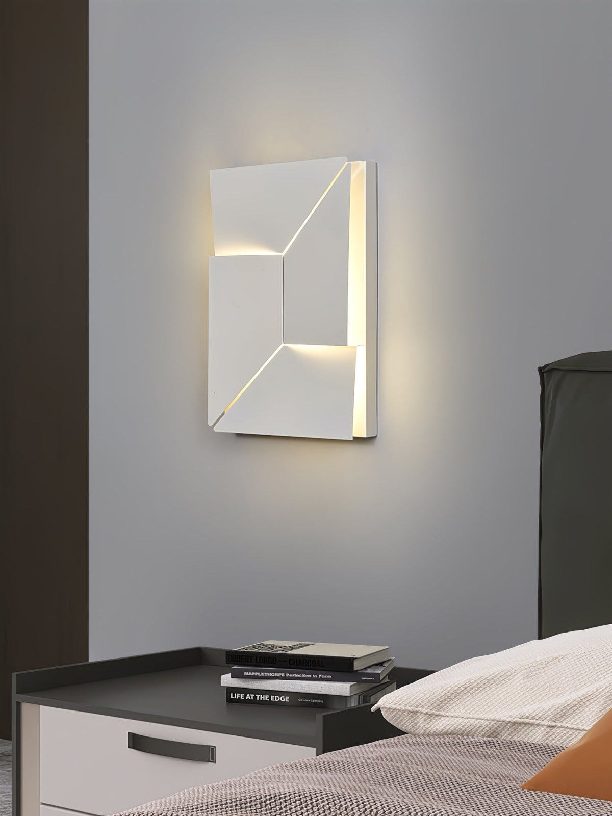 Shadows Charging Grand Sconce