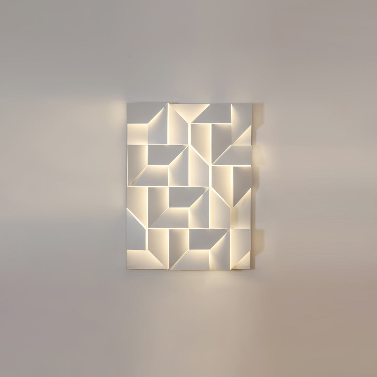 Shadows Charging Grand Sconce