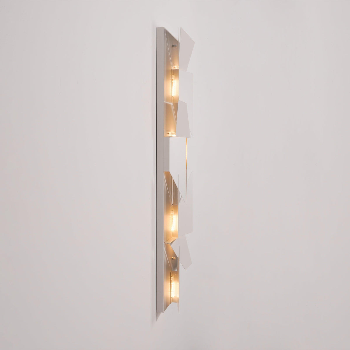 Shadows Grand Sconce