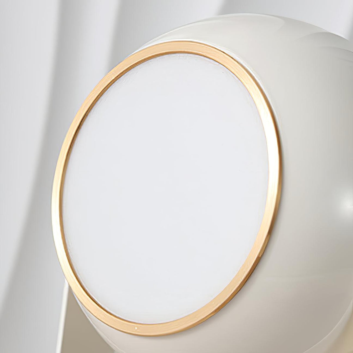 Svejk Built In Battery Table Lamp