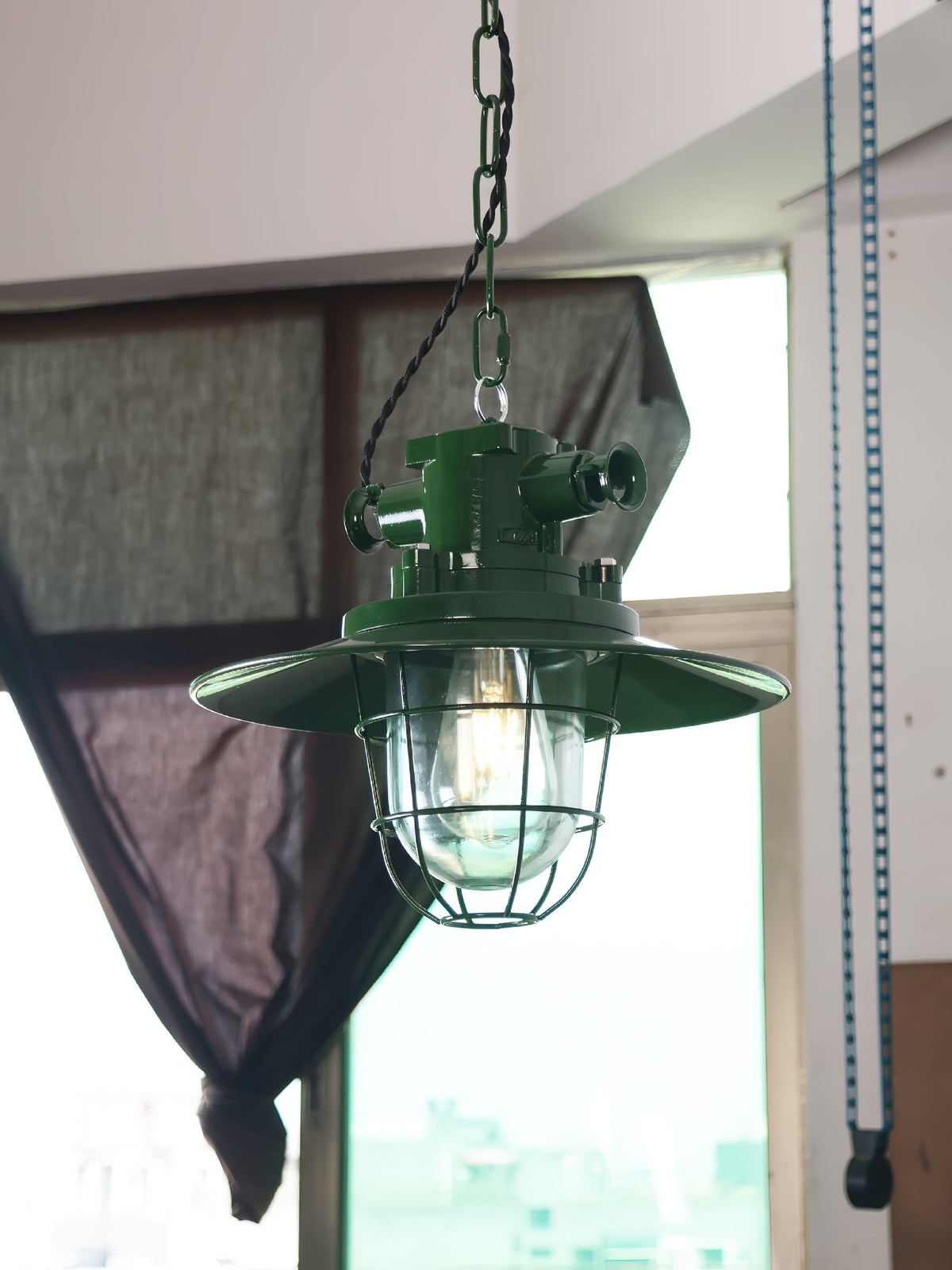 thorlux-green-swag-light