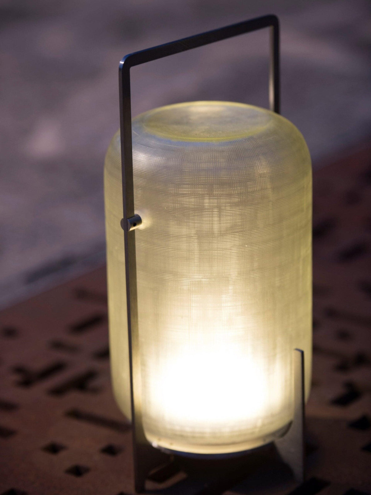 Twilight Lantern Portable Rechargeable Dining Lamp for Outd