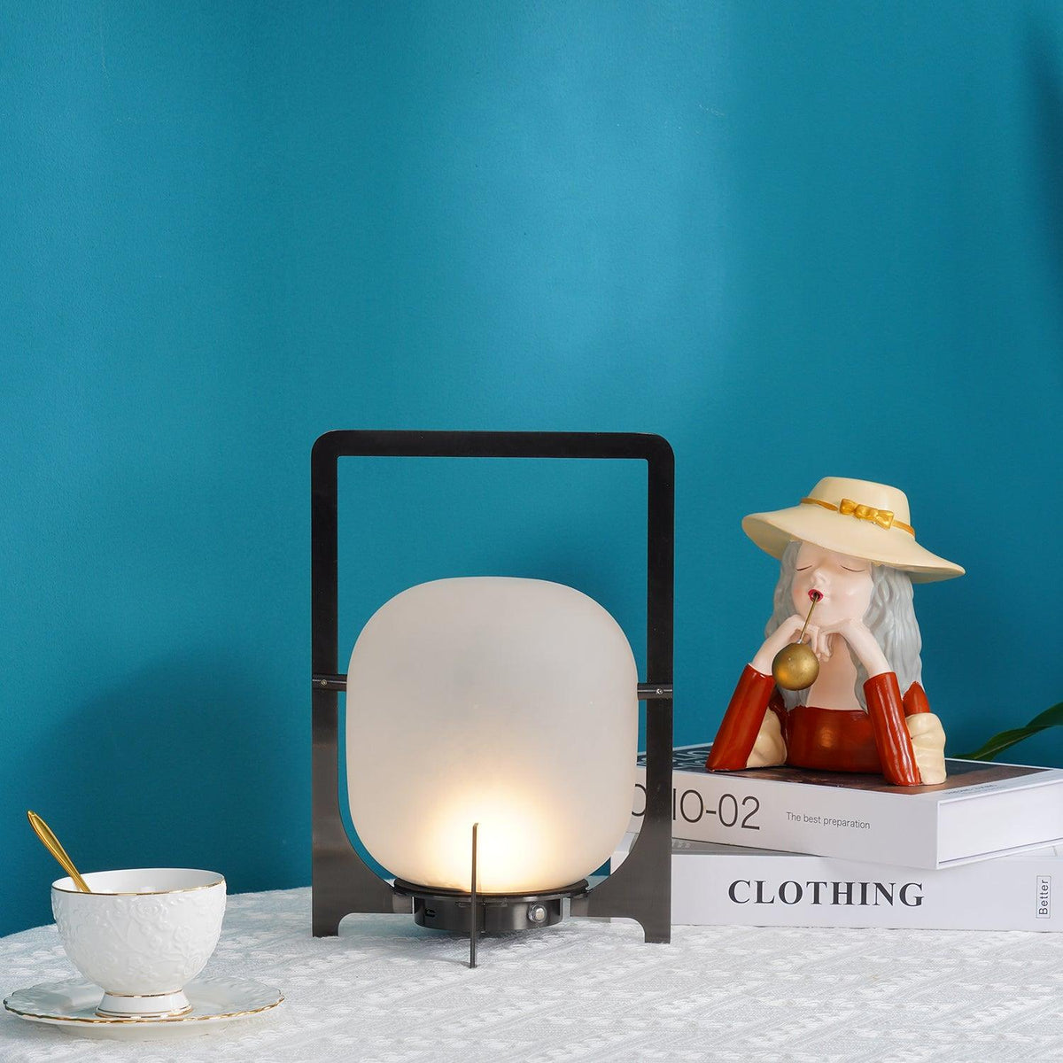 Twilight Lantern Portable Rechargeable Dining Lamp for Outd