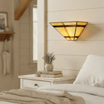 varenna-farmhouse-tiffany-stained-glass-wall-sconce