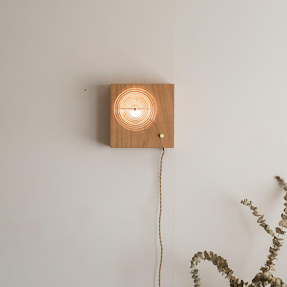 Vintage Camera Wall Lamp