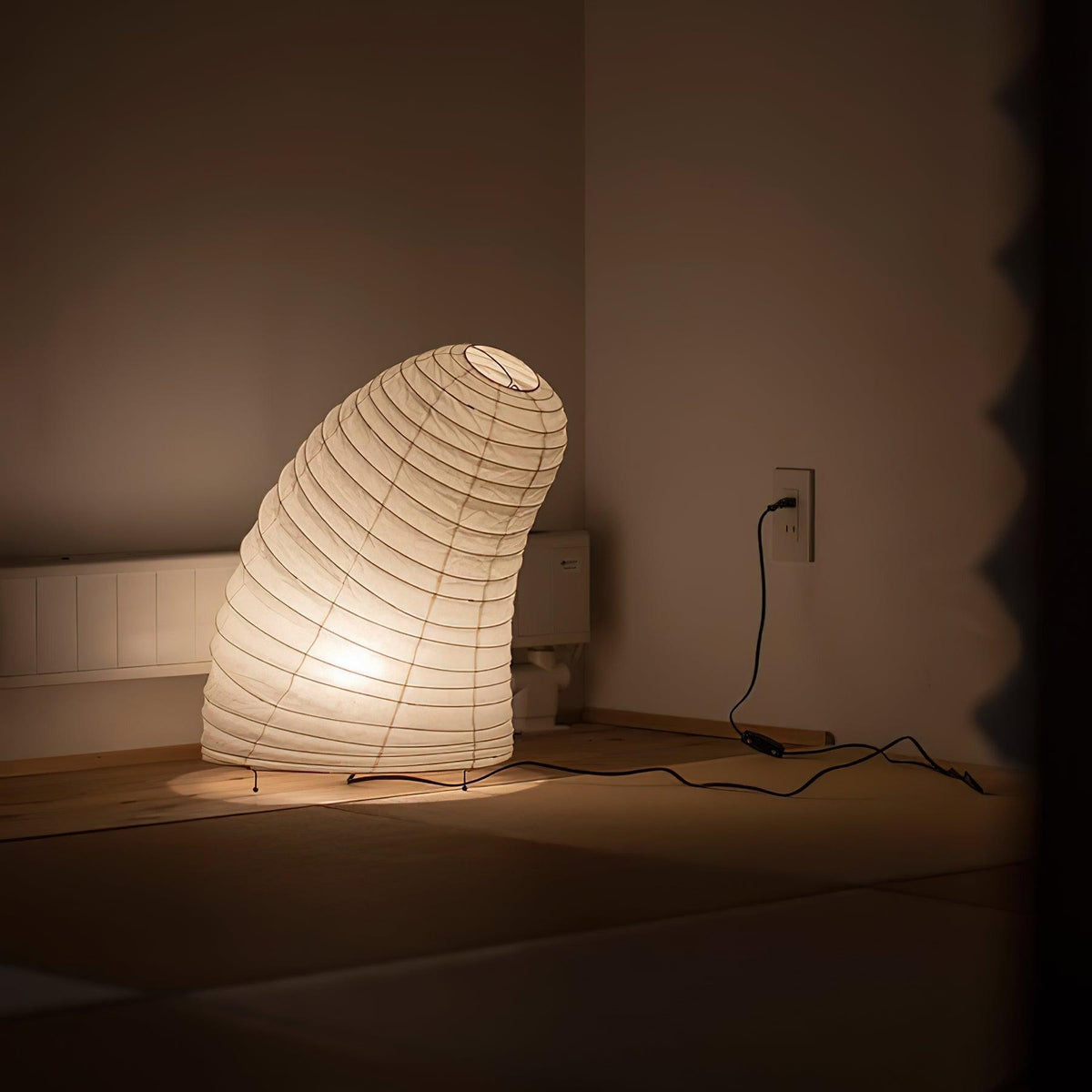 Xuanzhi Table Lamp