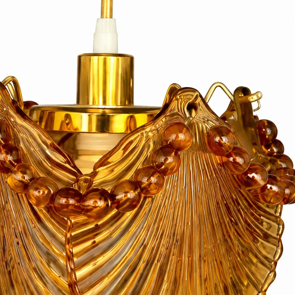 zadie-vintage-glass-scallop-shell-pendant-light