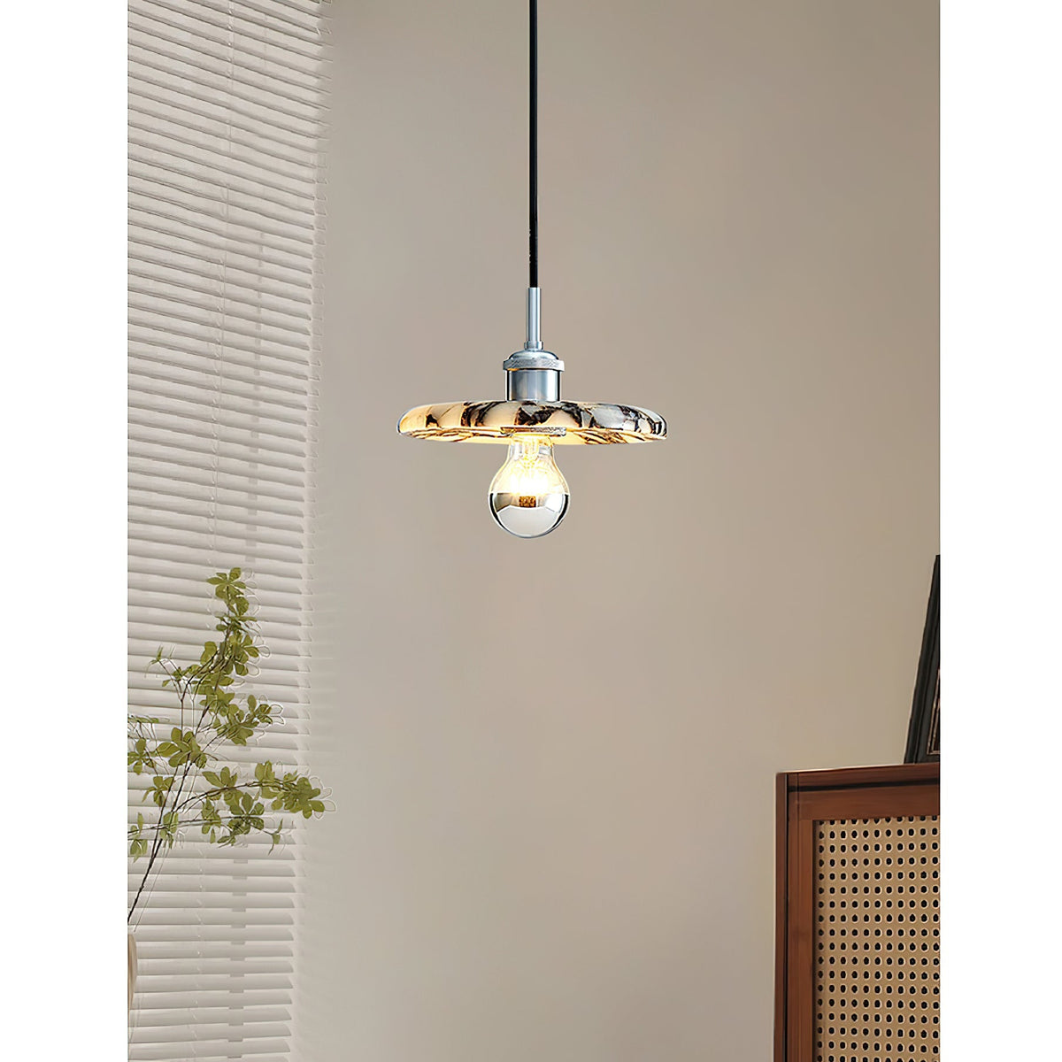 zat-marble-pendant-lamp