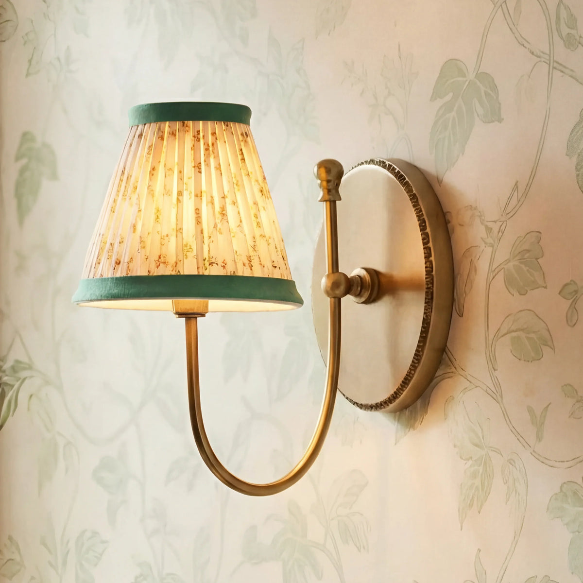 vintage-french-brass-fabric-drum-shade-wall-sconce
