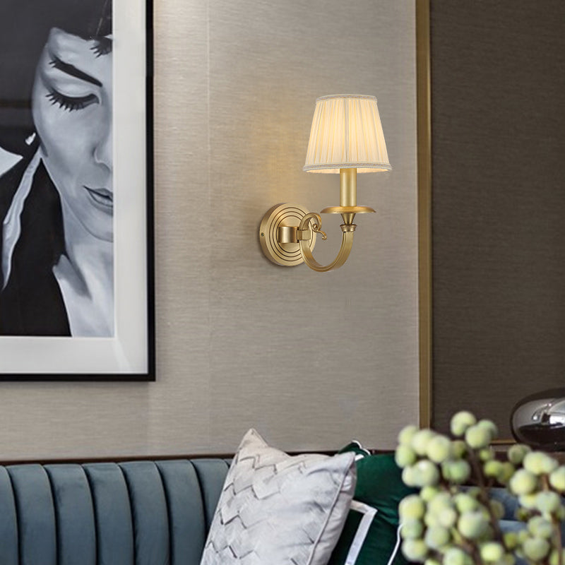 pleated-brass-wall-lamp