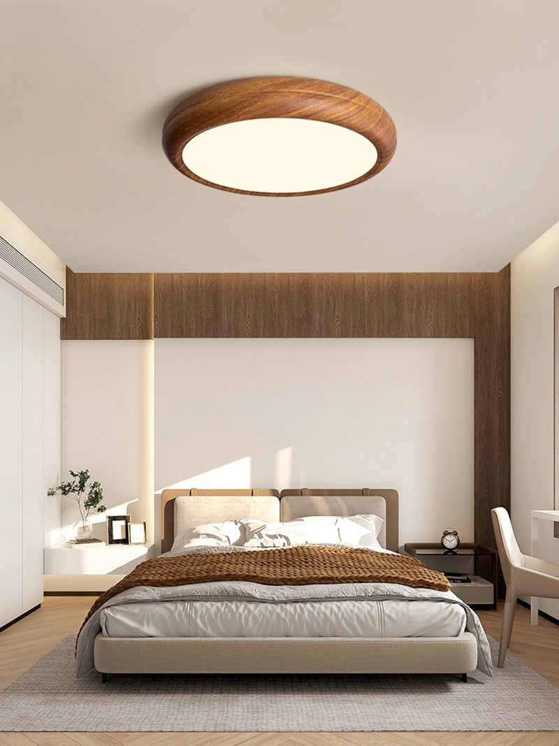 round-curvy-wooden-led-flush-mount-ceiling-light-in-scandinavian-style