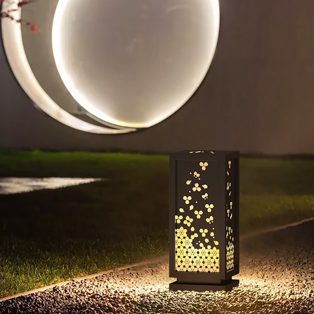 Chinese Style Hollow Carved Outdoor Courtyard Waterproof Landscape Lighting Decorative Lamp