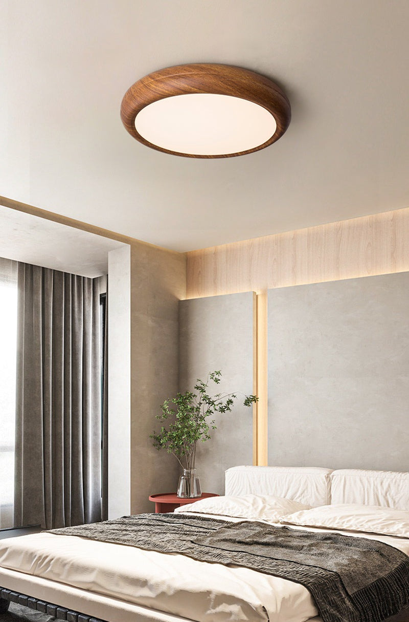 round-curvy-wooden-led-flush-mount-ceiling-light-in-scandinavian-style