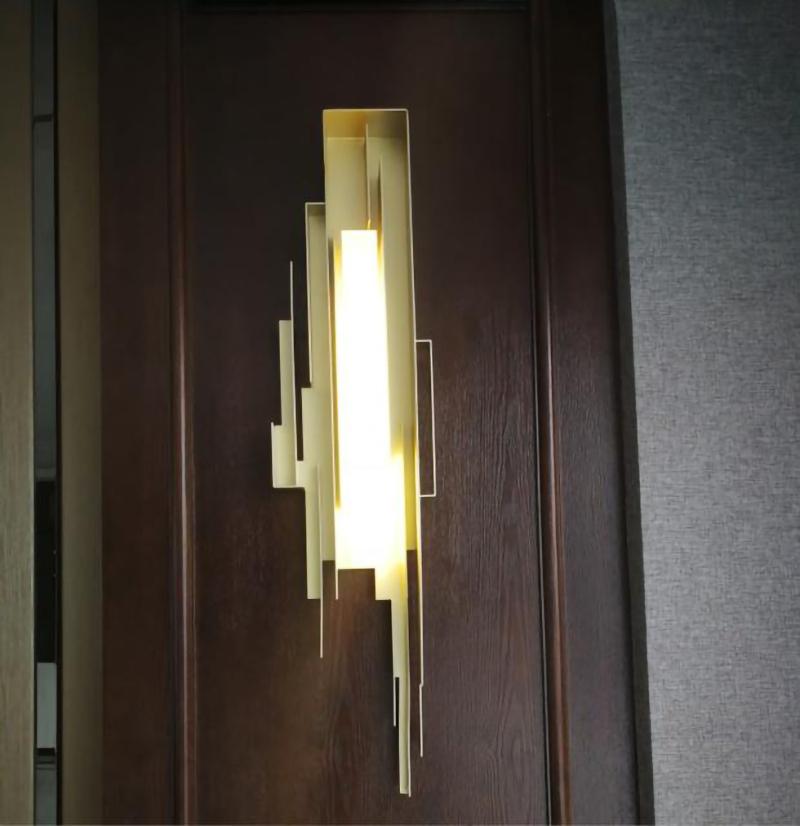 Metal Carved Wall Sconce