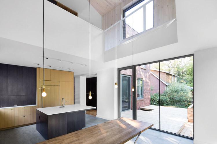 Avida Hanging Light Fixture