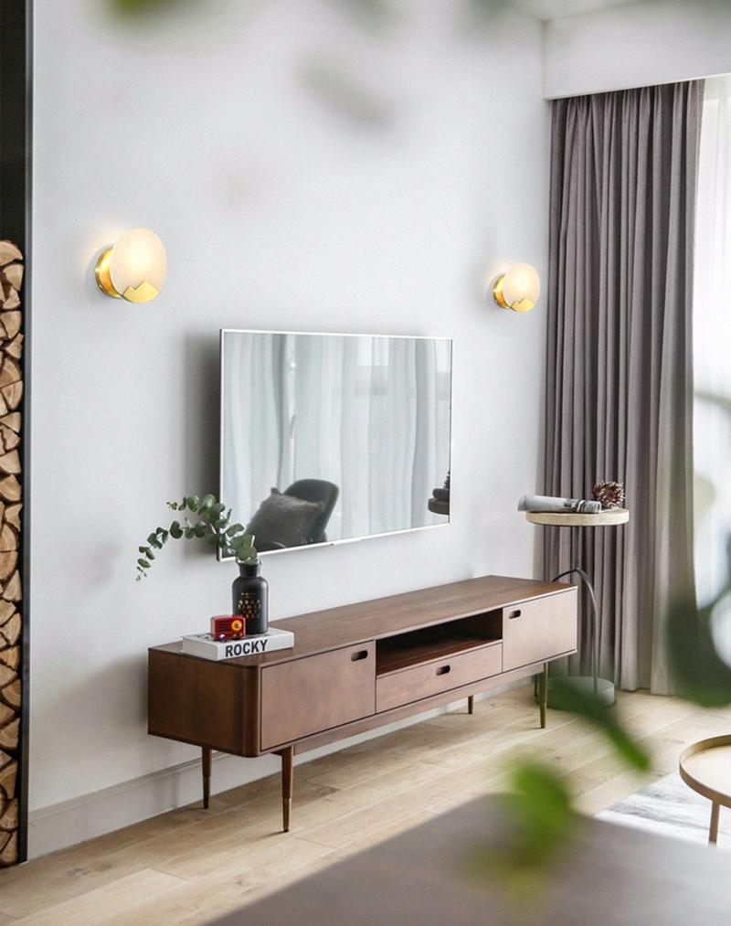 Polished Brass Wall Sconce with Alab