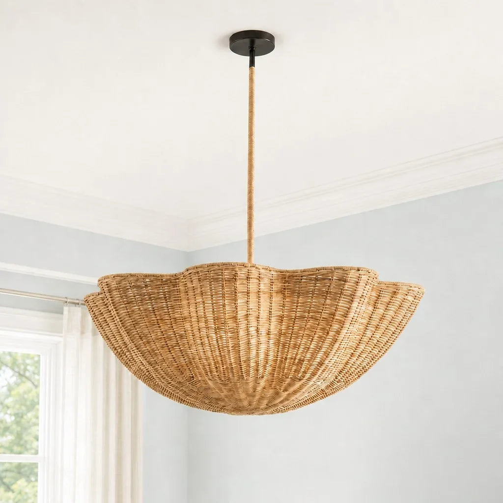 natural-woven-rattan-scalloped-pendant-light