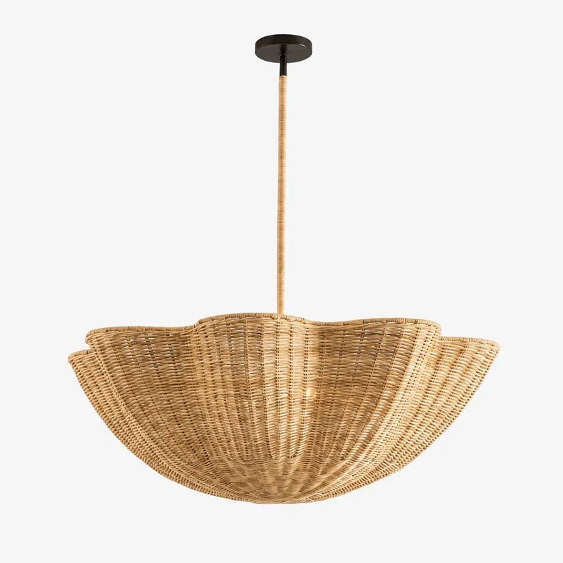 natural-woven-rattan-scalloped-pendant-light