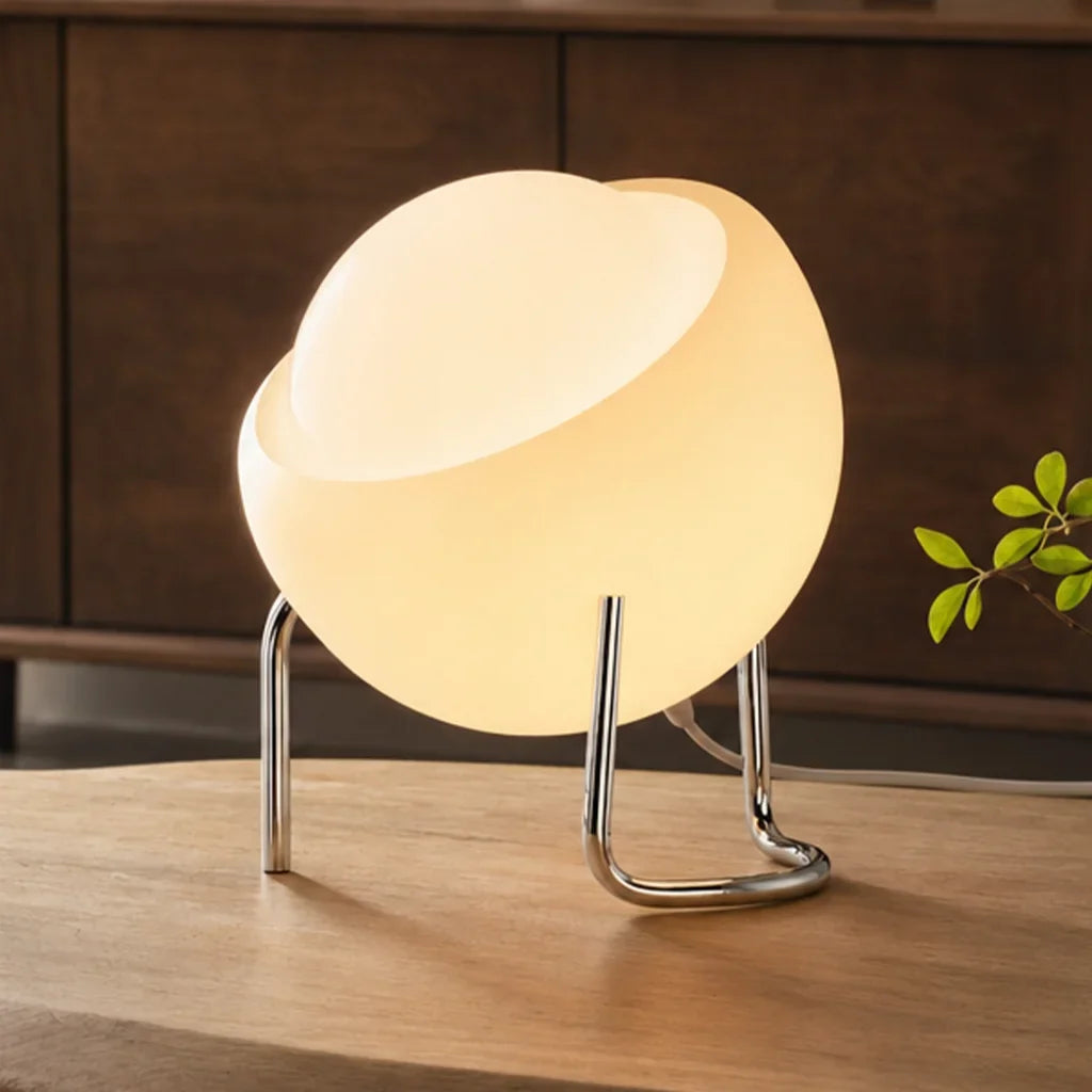 alvare-vintage-bauhaus-table-lamp