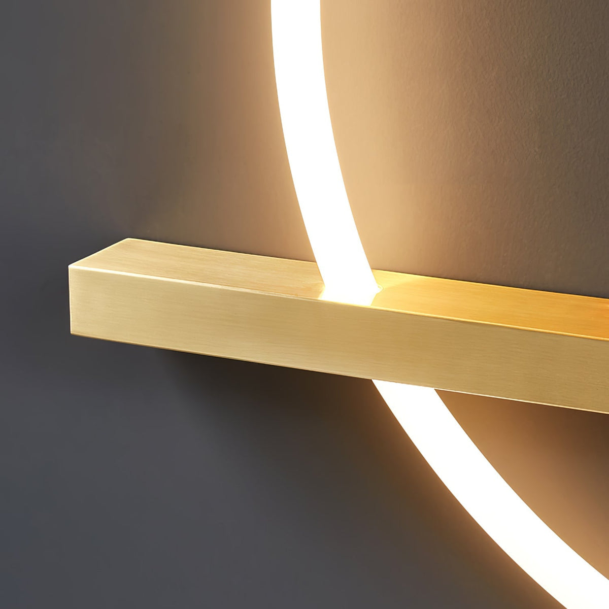 round-cut-wall-lamp