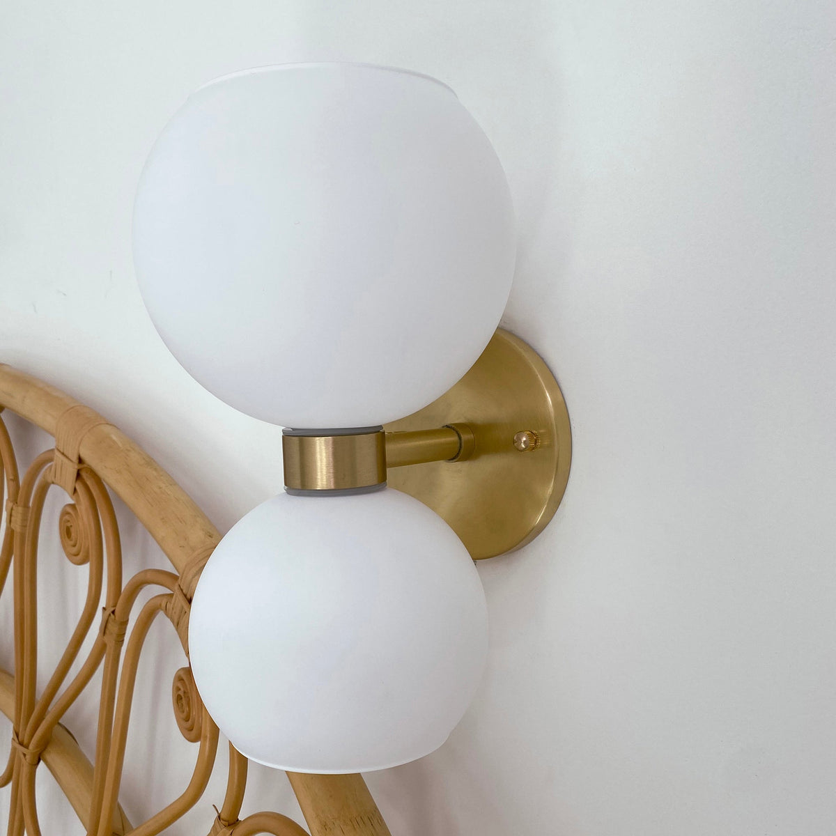 round-white-glass-bedroom-wall-lamp