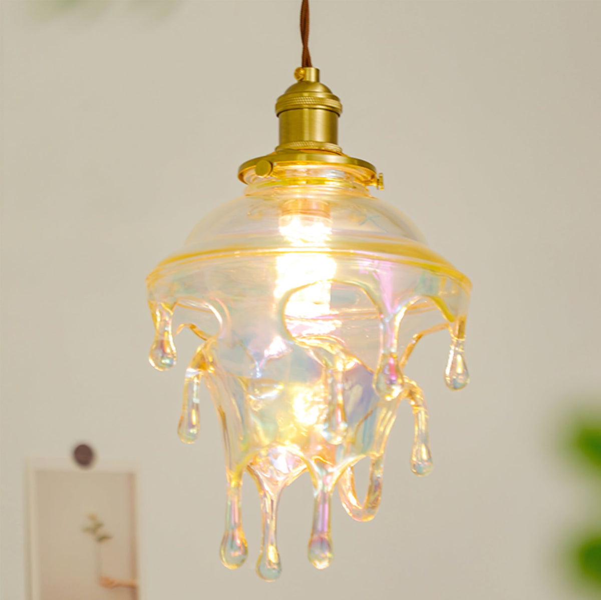 water-droplets-resin-pendant-lamp
