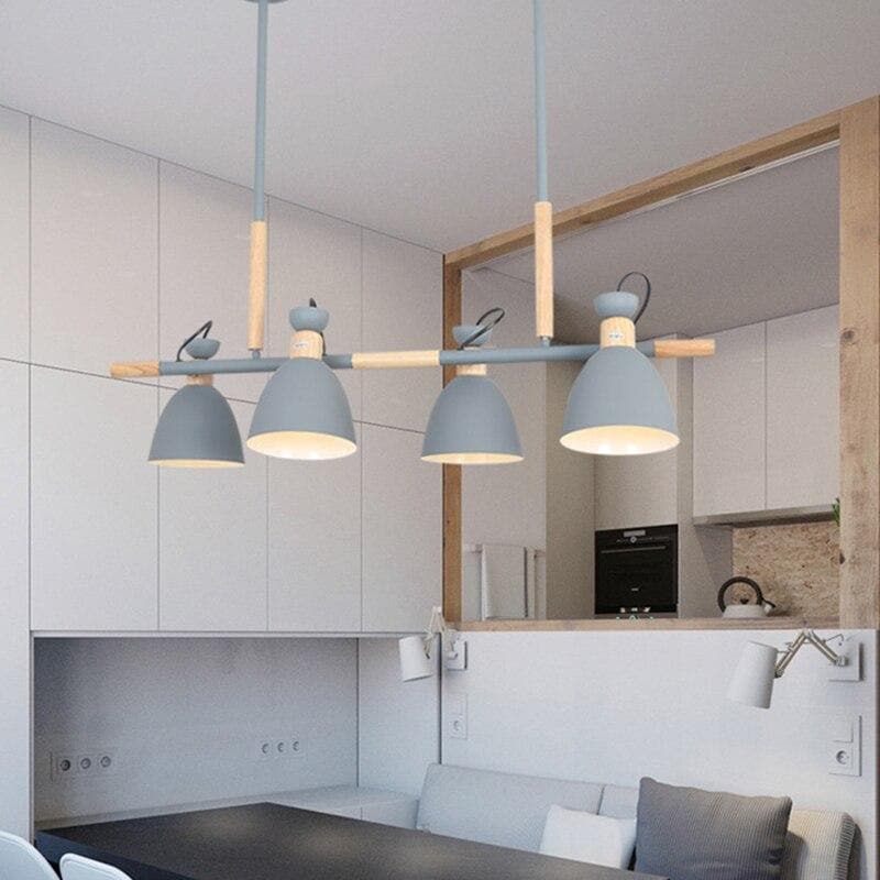 vintage-wood-chandelier-lights