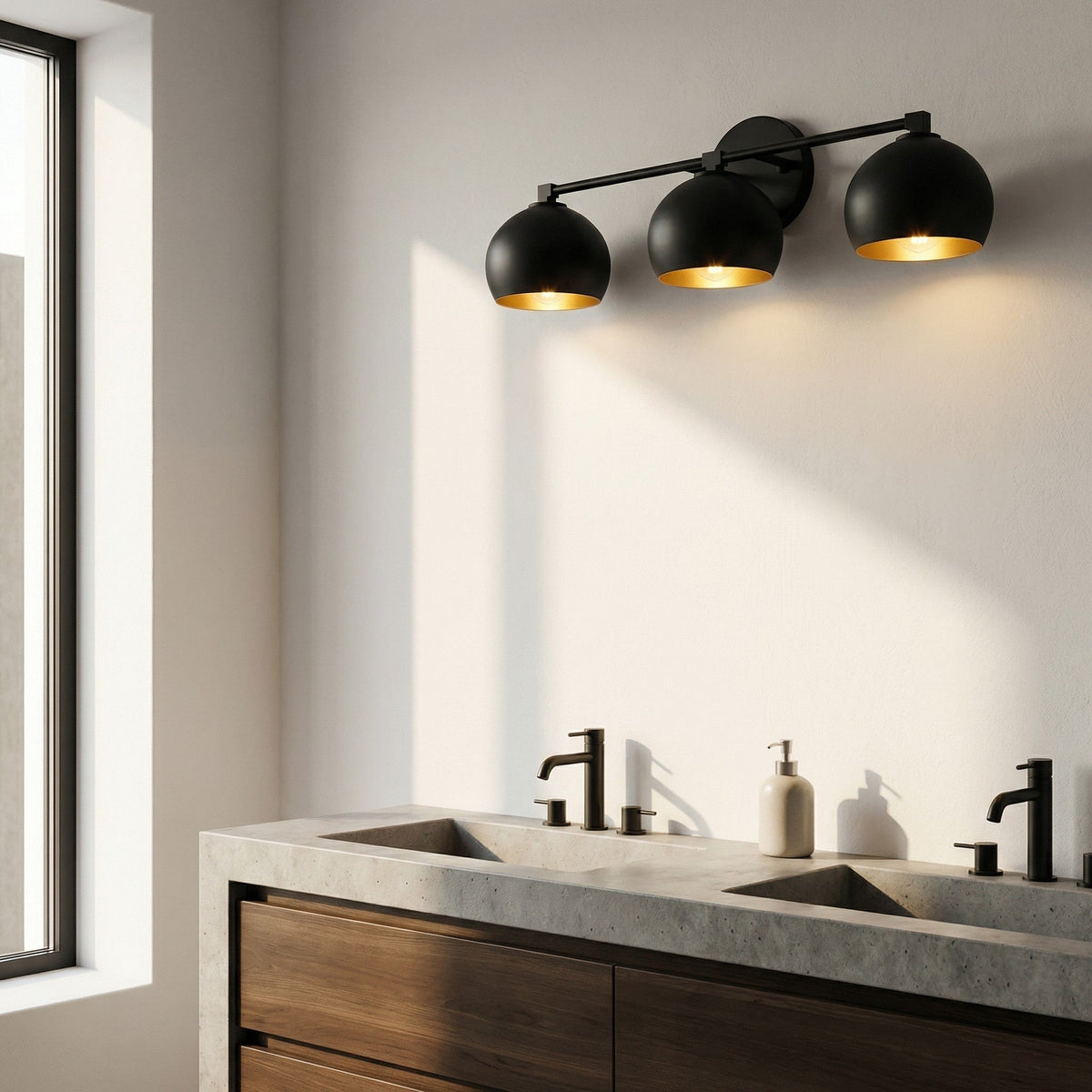 vintage-classic-design-metal-globe-wall-sconce