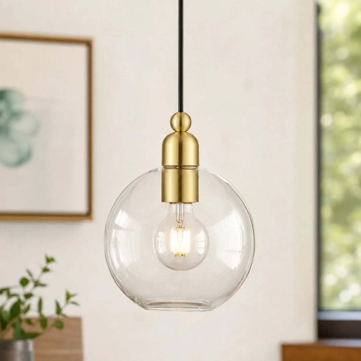 minimalist-clear-glass-dome-pendant-light