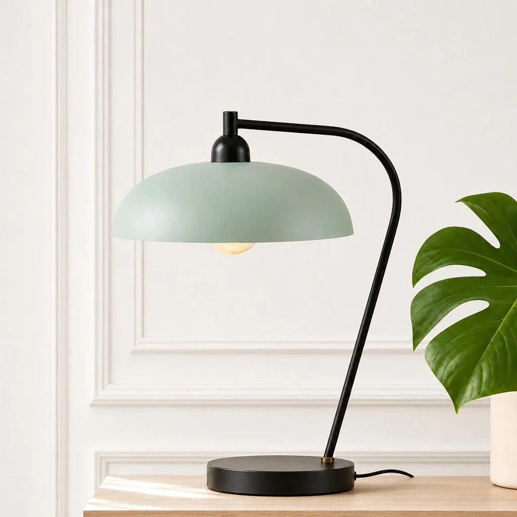 felix-velvet-metal-vintage-table-lamp