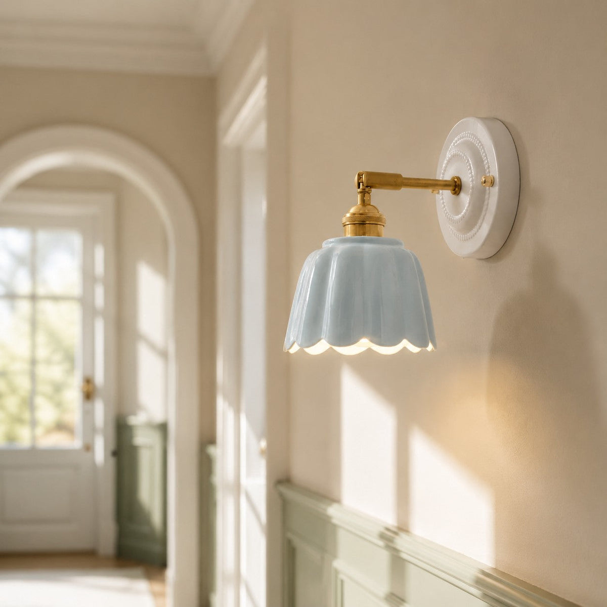 sidney-vintage-flower-ceramic-wall-sconce