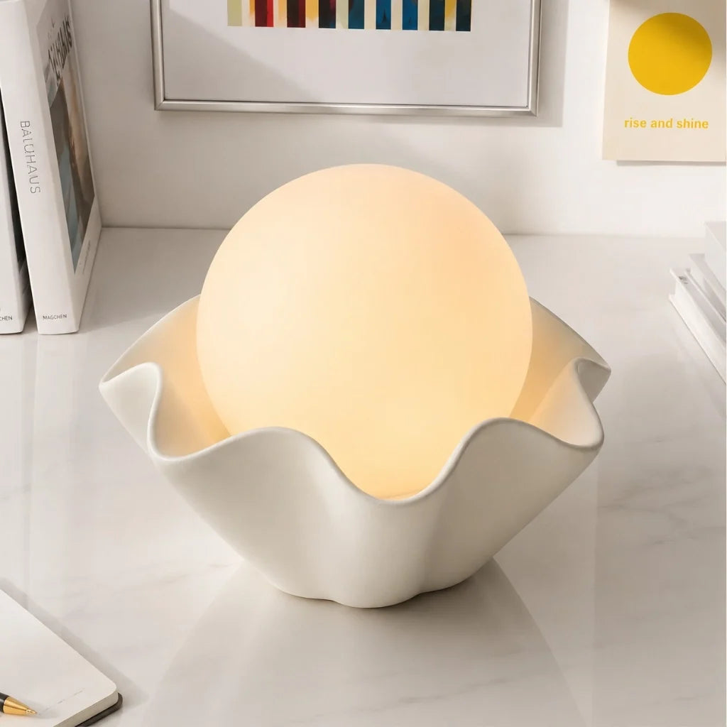 thalassa-modern-wavy-shell-ceramic-table-light