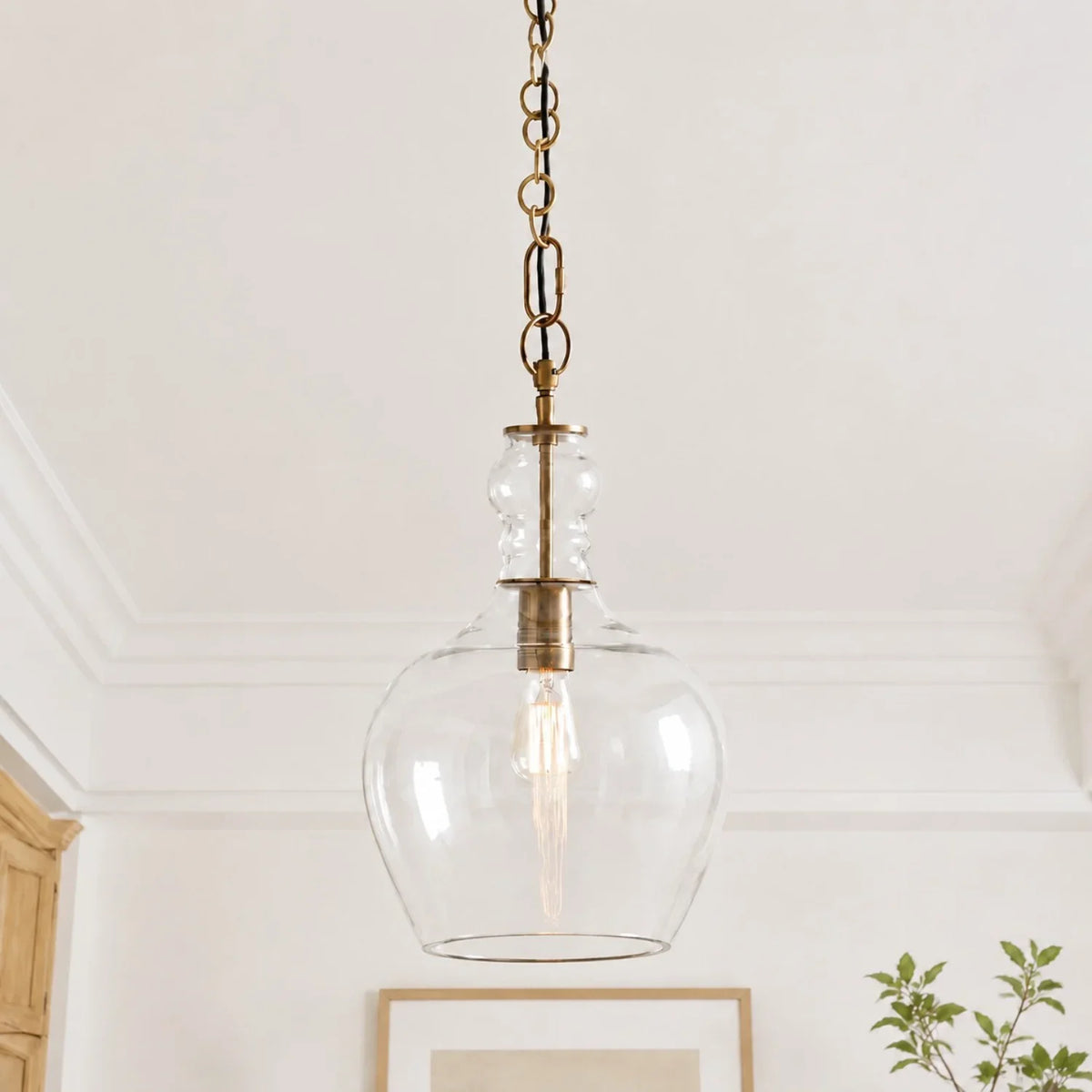 industrial-clear-glass-pendant-light