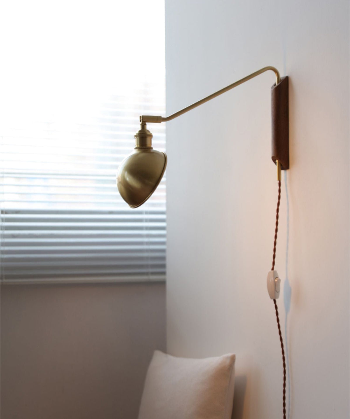 wood-brass-swing-arm-wood-wall-light-211swl