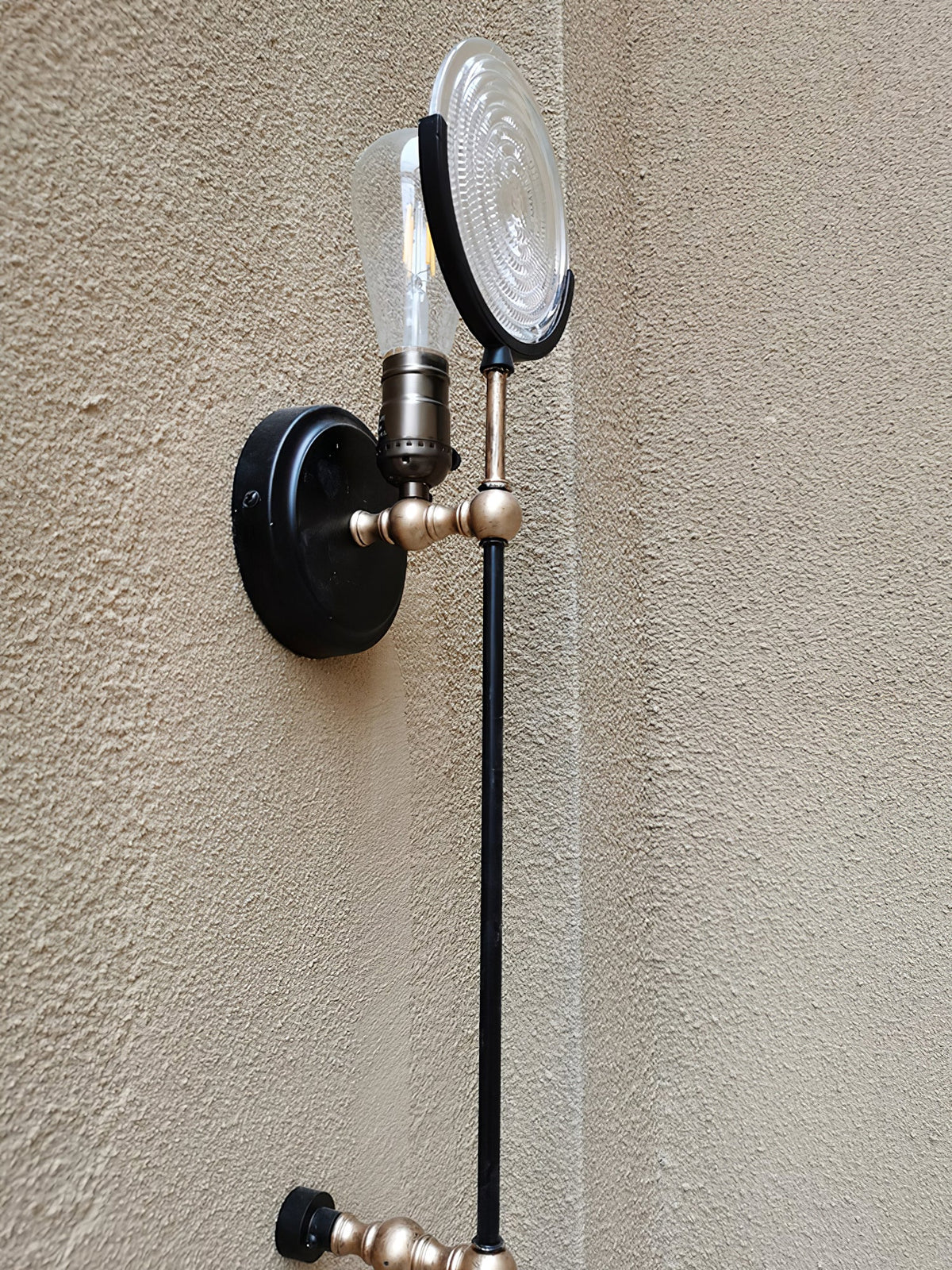 steampunk-wall-lamp
