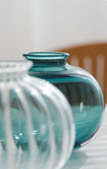 ribbed-globe-glass-pendant-light-228gpl