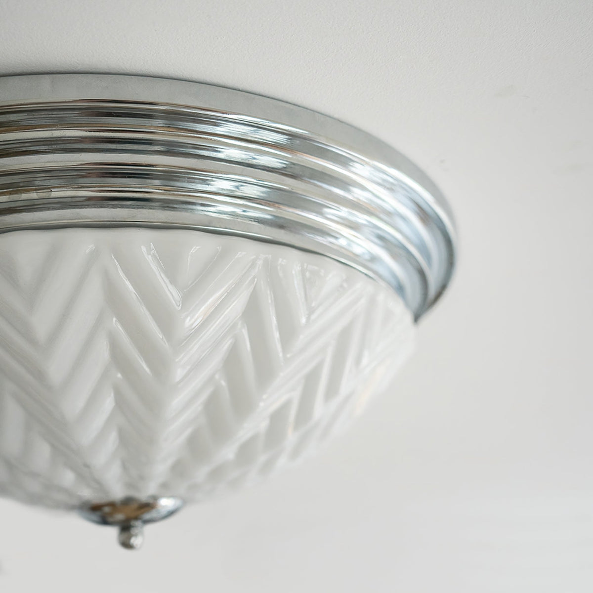 volume-ceiling-lamp