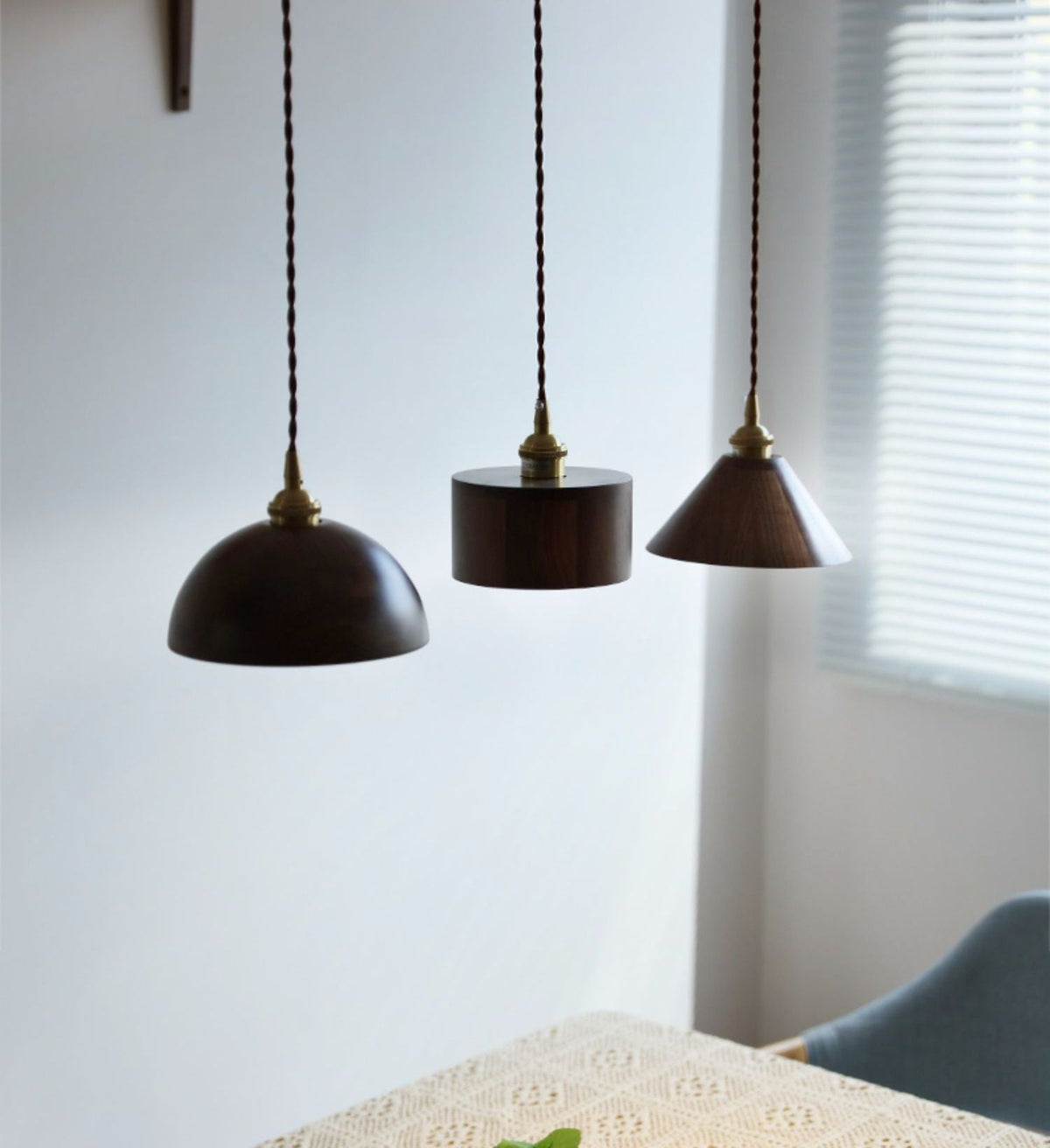 walnut-wood-pendant-light-106wpl