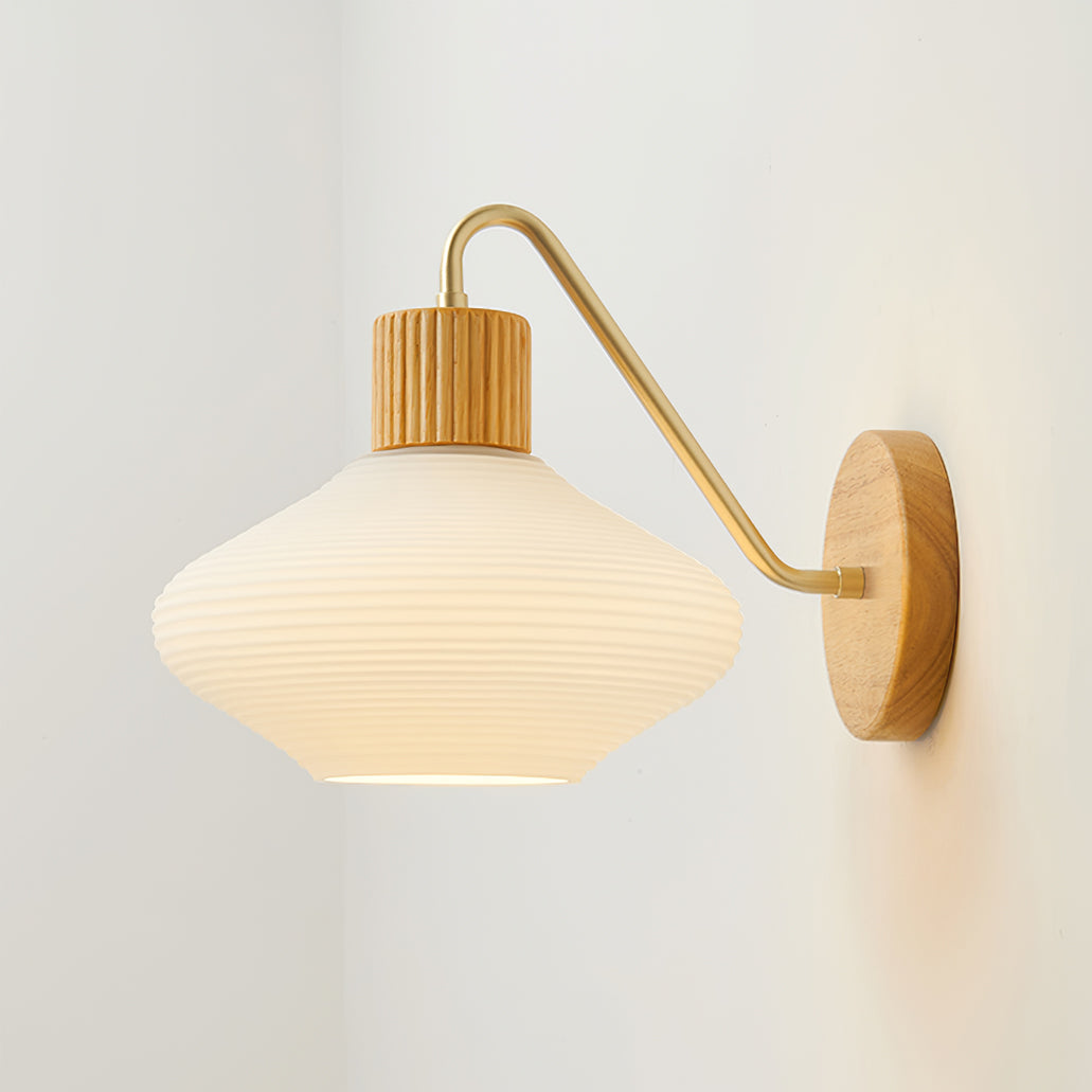 wohlert-wall-lamp