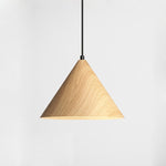 sleek-pyramid-shaped-pendant-light