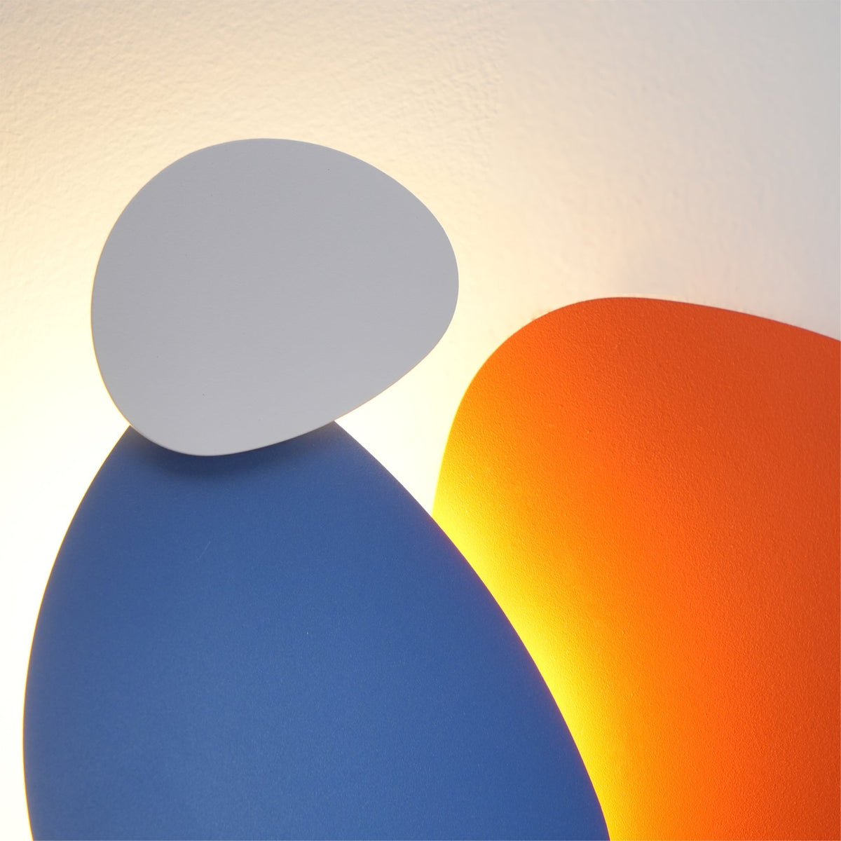 tria-plug-in-wall-lamp