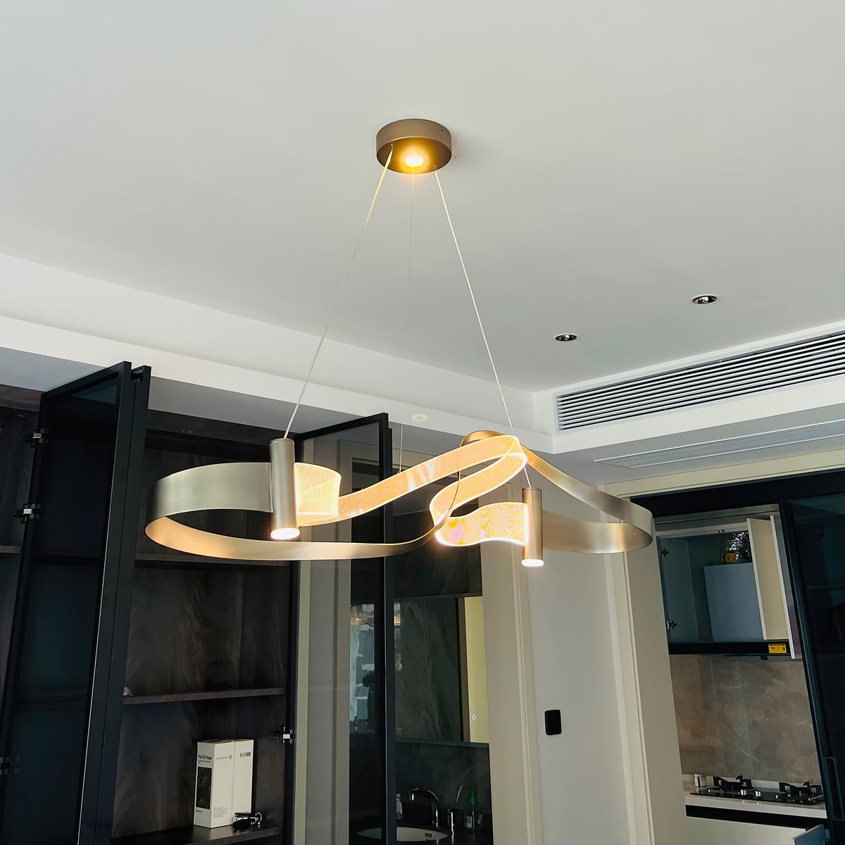 zephyr-led-linear-chandelier