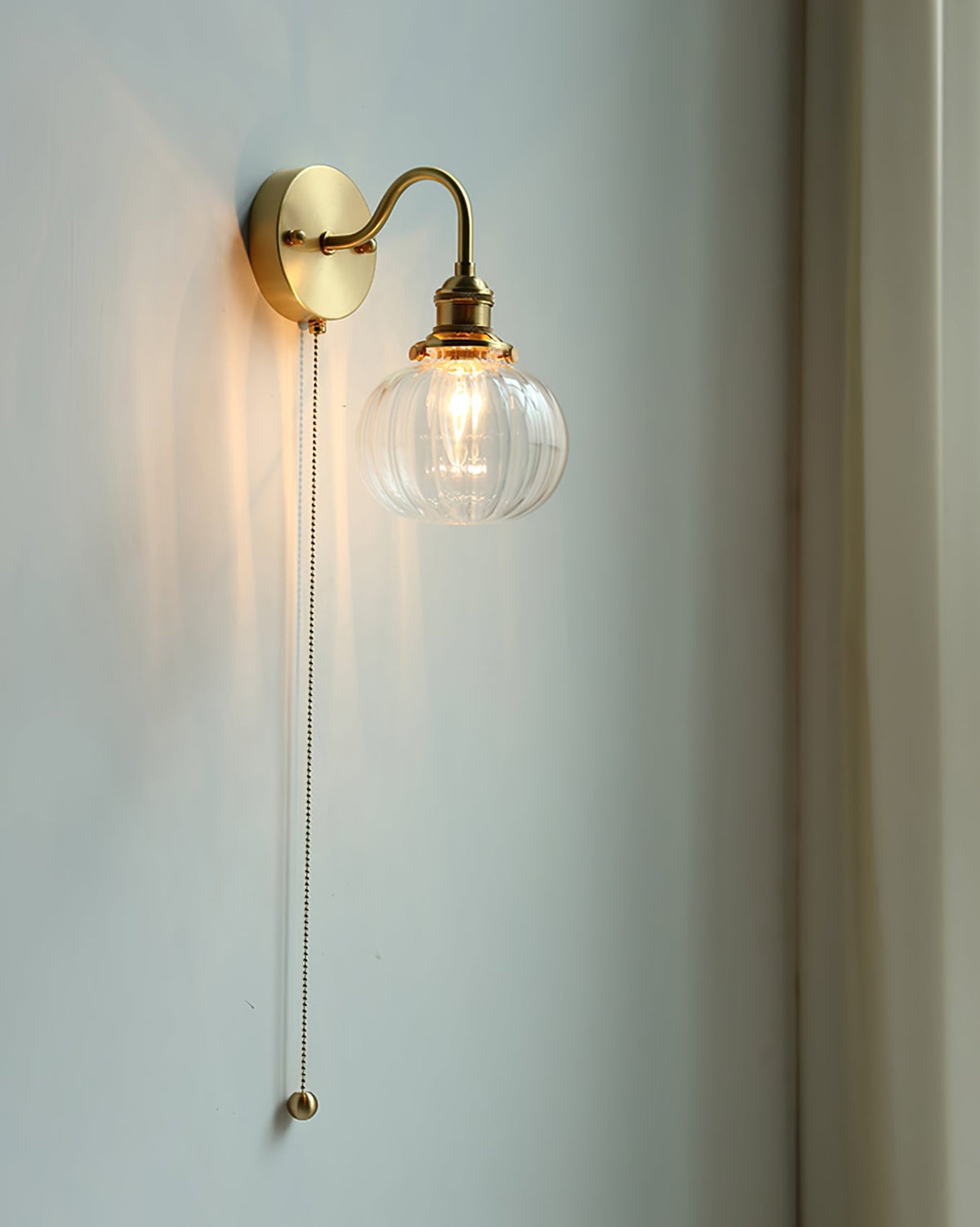 wingbo-glass-wall-lamp