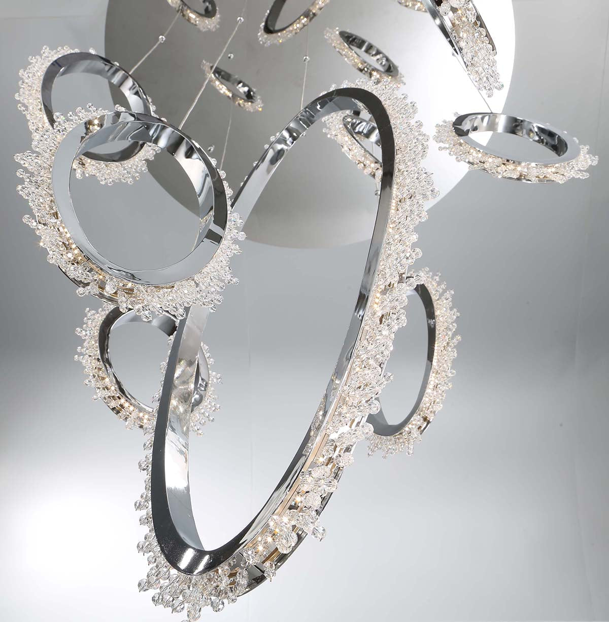 Scoppia LED Chandelier
