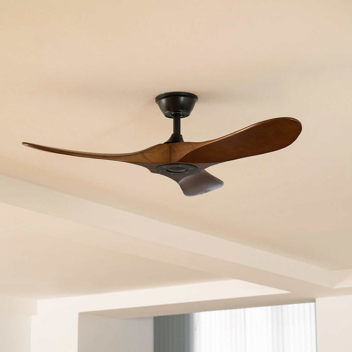 aero-breeze-ceiling-fan