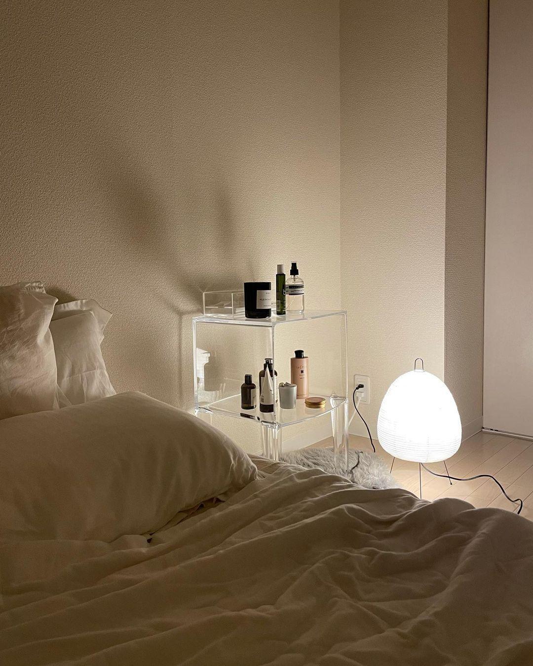 Xuanzhi Table Lamp