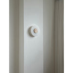 alba-alabaster-wall-lamp